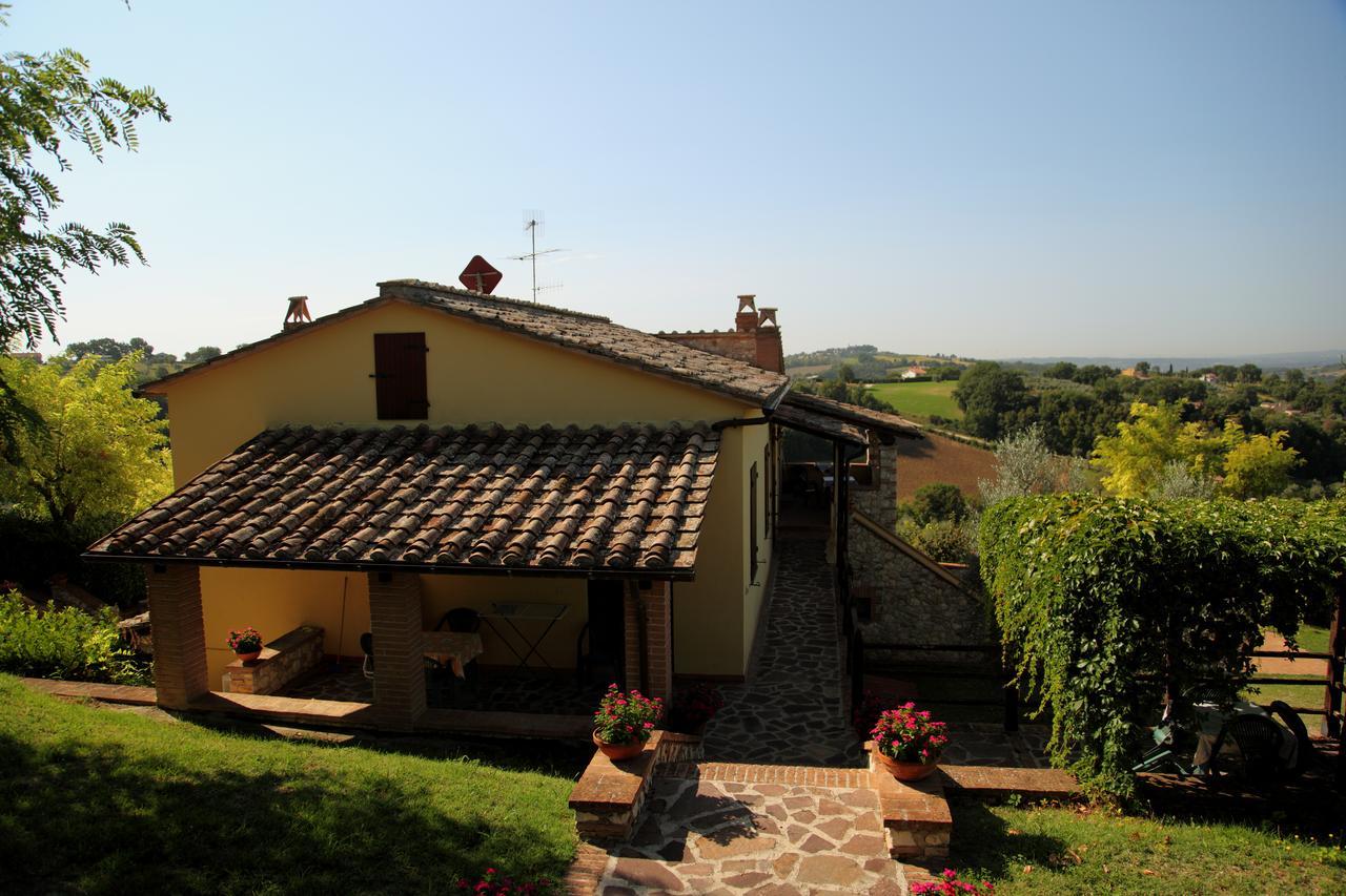 אמליה Agriturismo Oliveto Di Geltrude Contessa מראה חיצוני תמונה